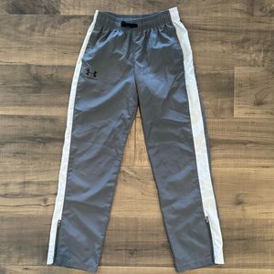 Boys Under Armour Windbreaker Pants w/ Zip Leg, Size XL